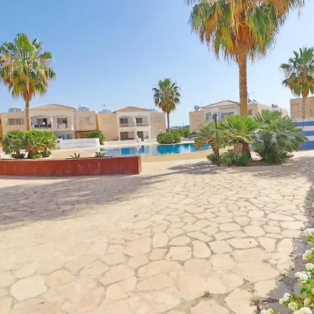 Mermaid * Mandria (Paphos)